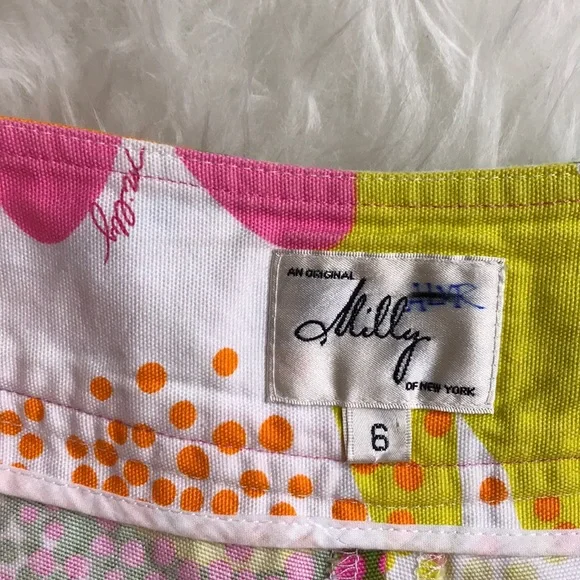MILLY OF NEW YORK Multicolor Dots Short Shorts 6 - Picture 6 of 8